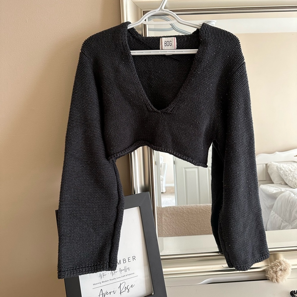 Urban sweater